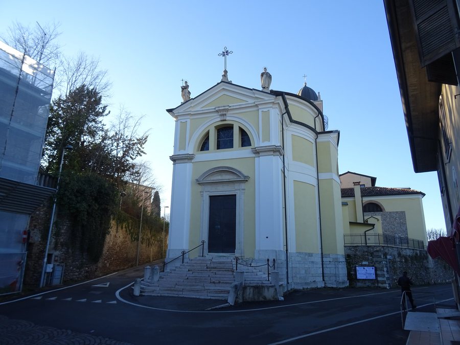File:Cavalcaselle, chiesa dei Santi Filippo e Giacomo 01.jpg