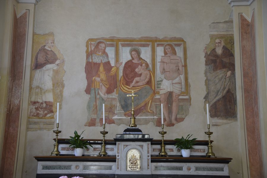 File:Beata Vergine delle Grazie (Cirimido) 04.jpg
