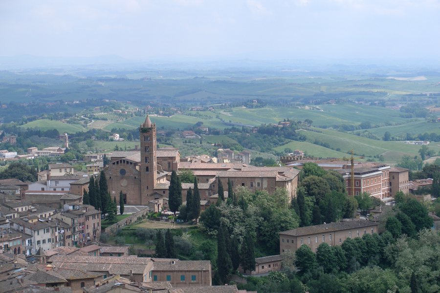 File:Siena city and countryside landscape behind, Siena, Italy.jpg