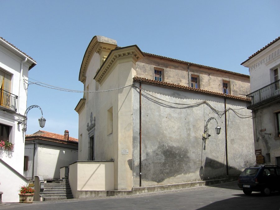 File:Aieta chiesa.JPG