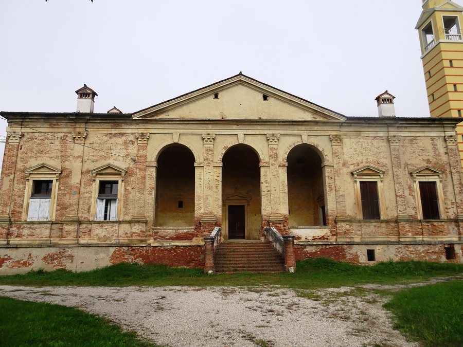 File:Bertesina, Villa Gazzotti Grimani.jpg
