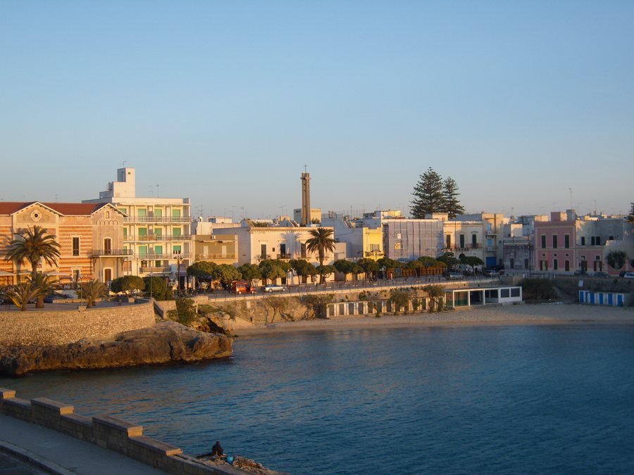 File:Santa Maria al Bagno.JPG