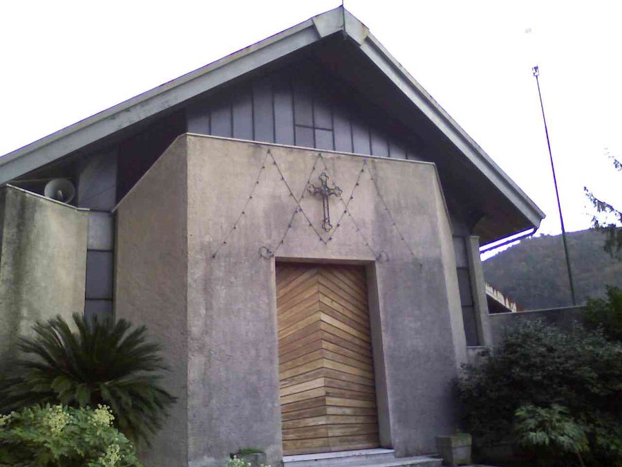 File:Parrocchiale del Pero.jpg