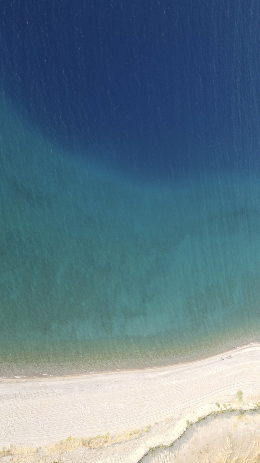 File:Blue Hole Italiano Fossa-Solfara Mare.jpg