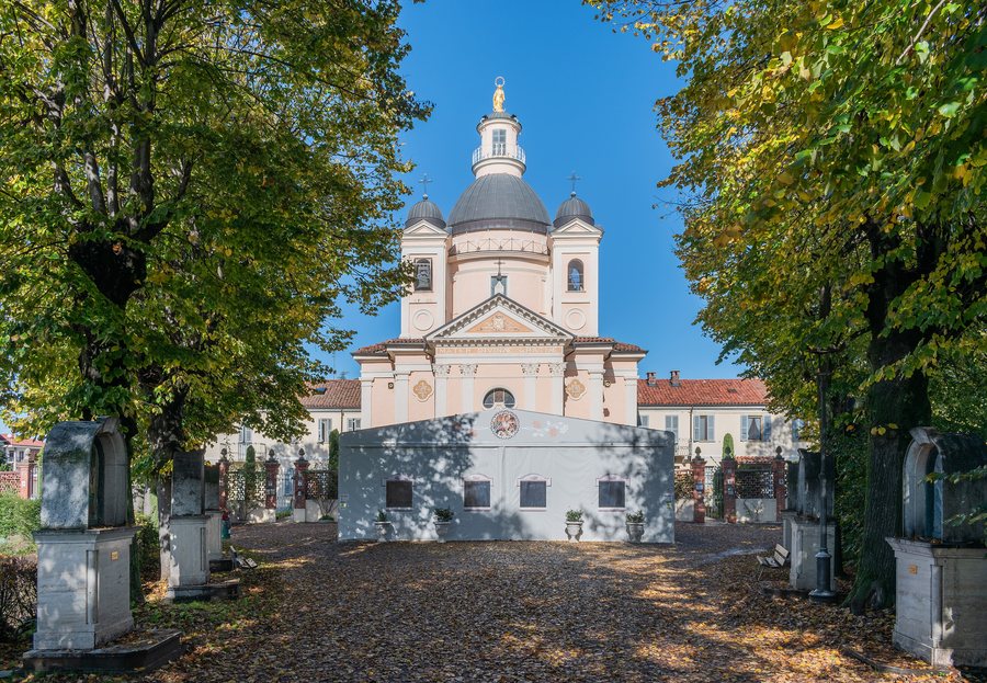 File:Our Lady of Grace sanctuary in Villanova d'Asti (1).jpg