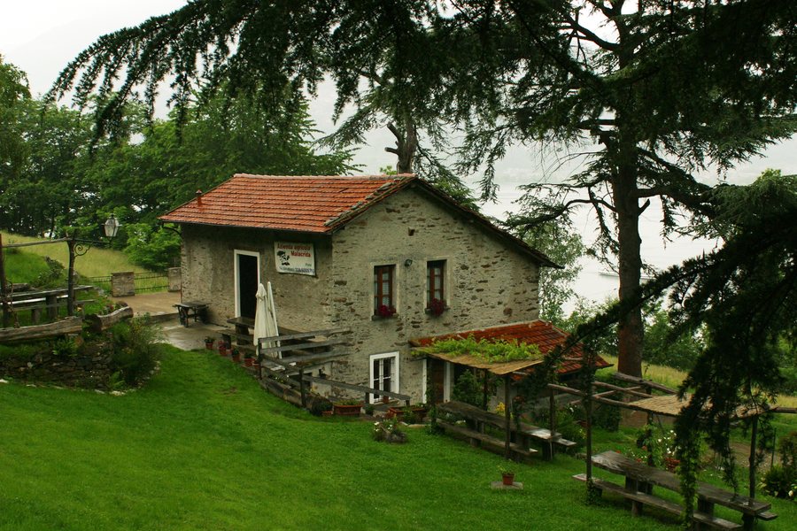 File:23823 Colico, Province of Lecco, Italy - panoramio (2).jpg