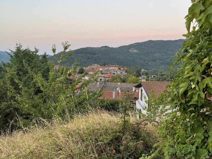 File:Corezzo dall’alto 2.jpg