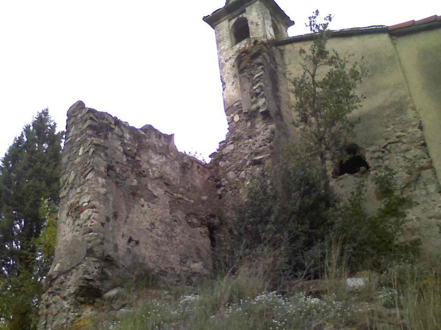 File:Ellera-chiesa di santa maria maddalena-ex facciata.jpg