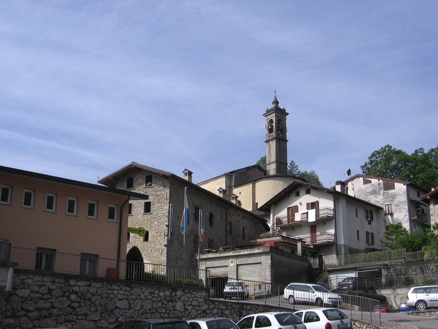 File:Bracca centro.jpg