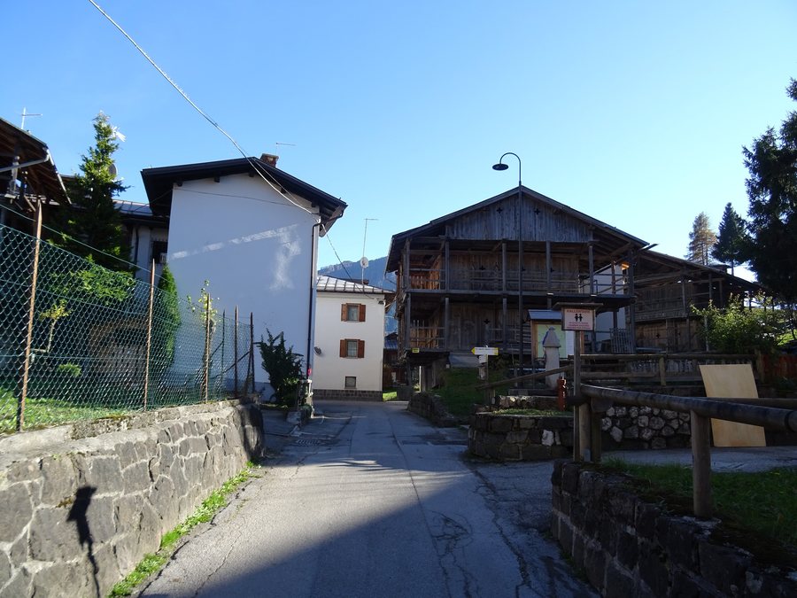 File:Fregona - Scorcio 01.jpg