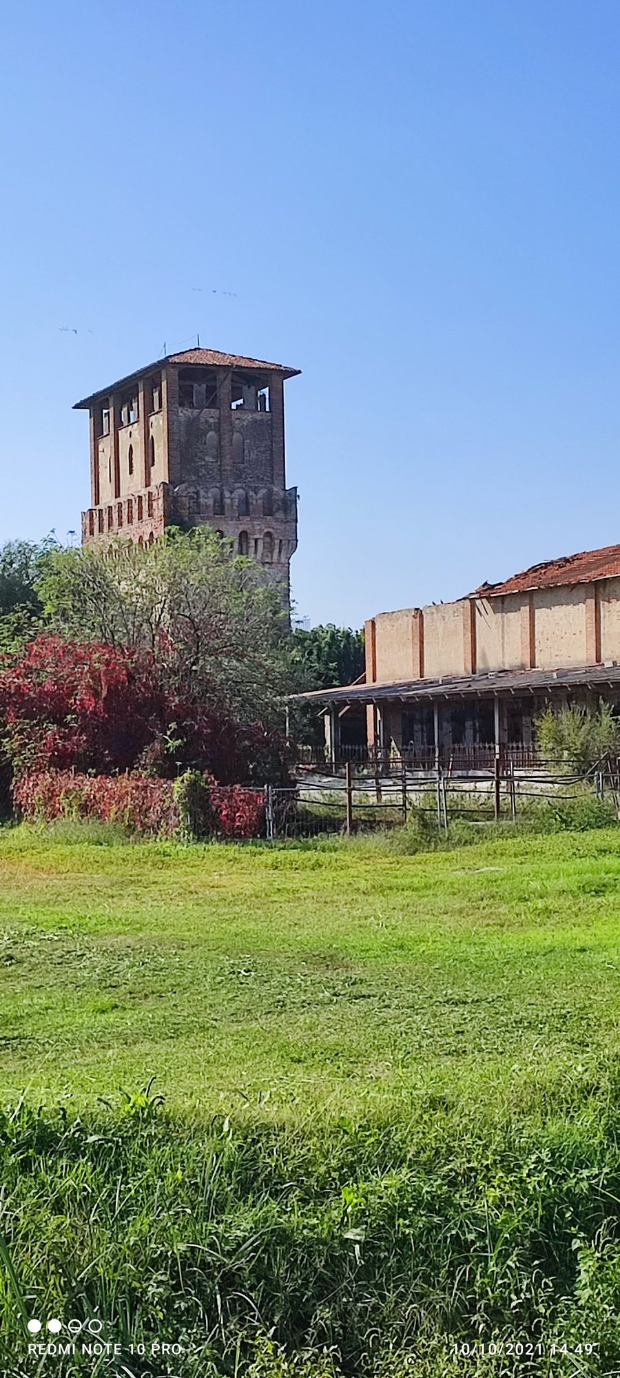 File:Torlino Vimercati - Torrione Vimercati - 2024-09-12 22-37-03 001.jpg