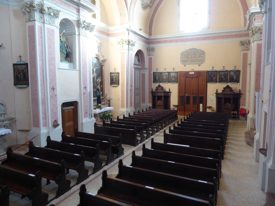 File:Smarano, chiesa di Santa Maria Assunta - Interno 02.jpg