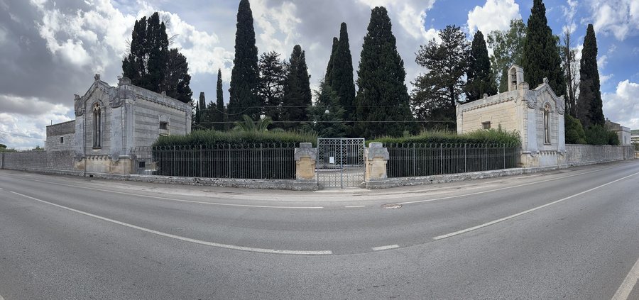 File:Sammichele di Bari - Cimitero di Sammichele di Bari - 2025-09-29 19-10-33 004.jpeg