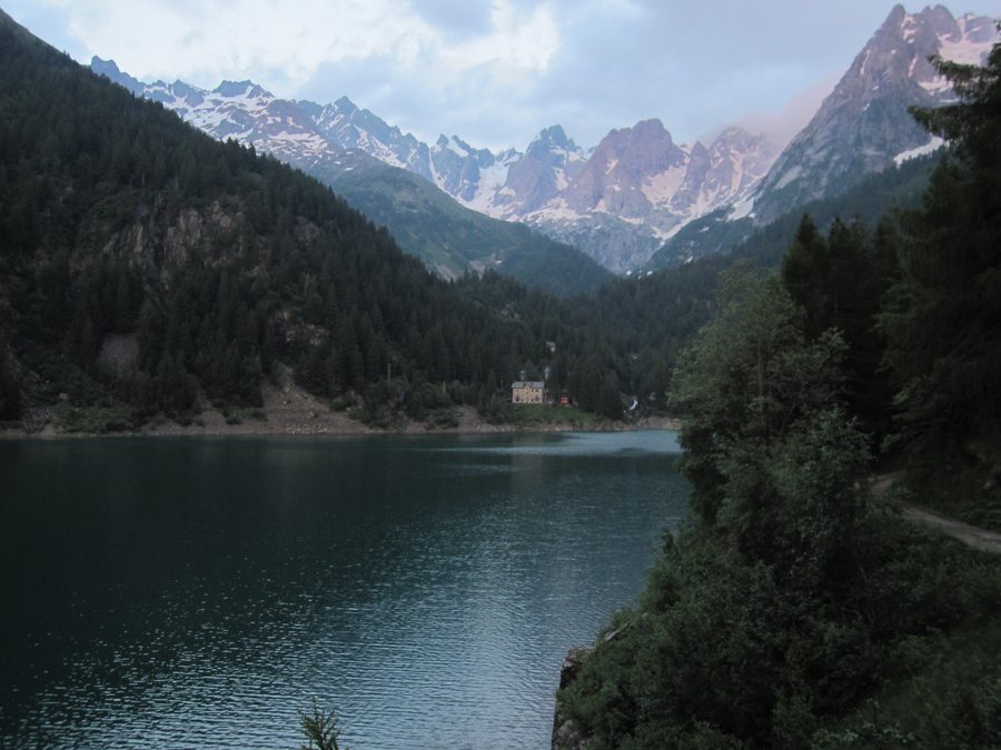 File:23020 Piateda, Province of Sondrio, Italy - panoramio.jpg