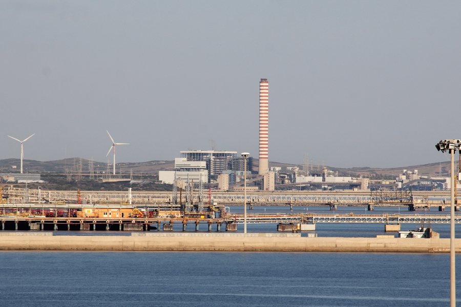 File:Sassari, centrale termoelettrica di Fiume Santo (02).jpg