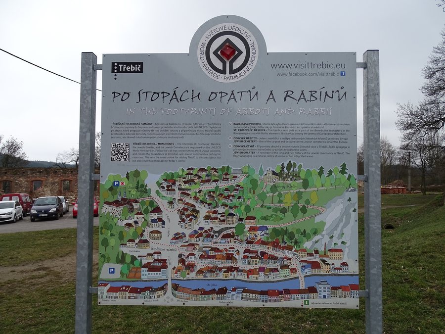 File:Třebíč, Po stopách opatů a rabínů, Nad Zámkem (01).jpg