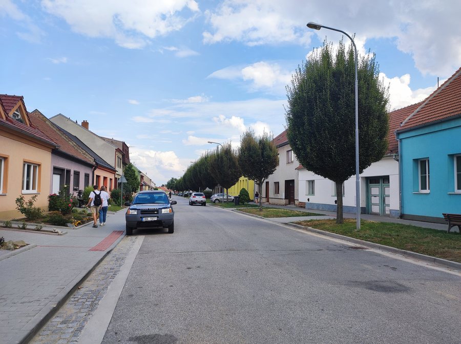 File:Modřice, Benešova (1).jpg