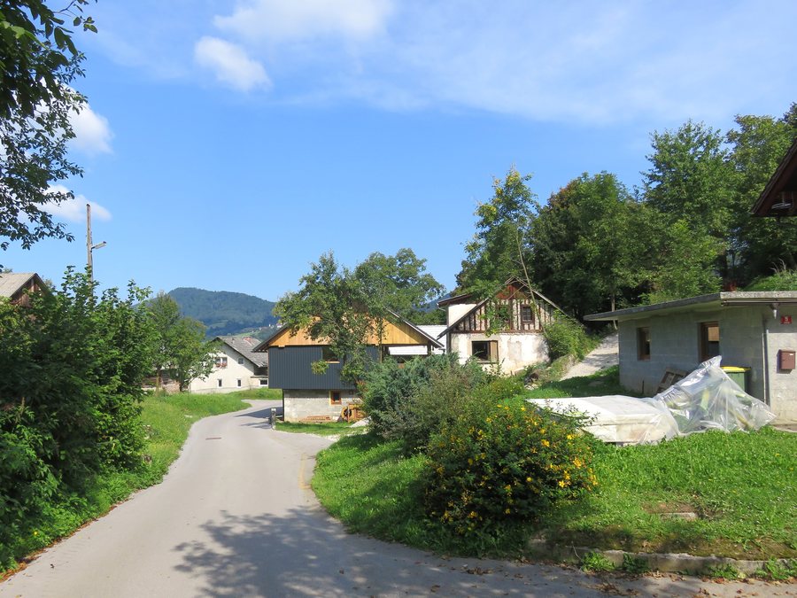 File:Jarše Zagorje ob Savi Slovenia 3.jpg
