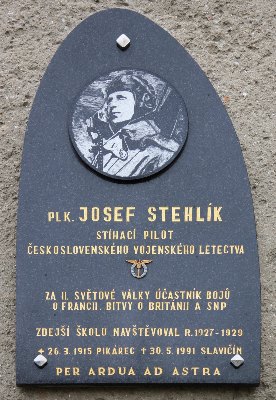 File:Strážek 435.JPG