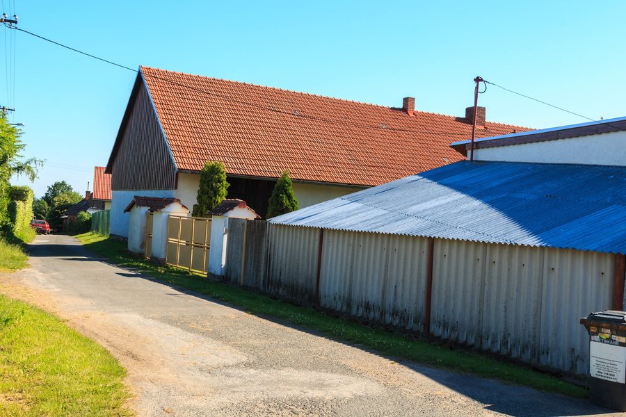 File:Hostovlice u Vilémova čp. 10.jpg