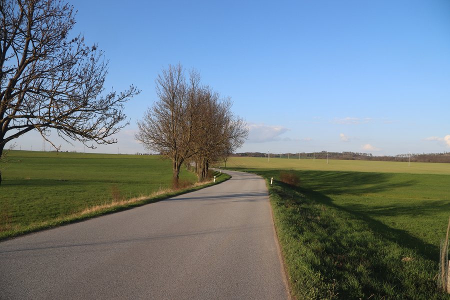 File:Overview 2 of road III 15114 near Oponešice, Třebíč District.jpg