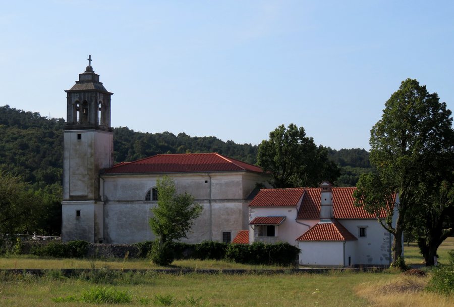 File:Storje Slovenia - church 3.jpg
