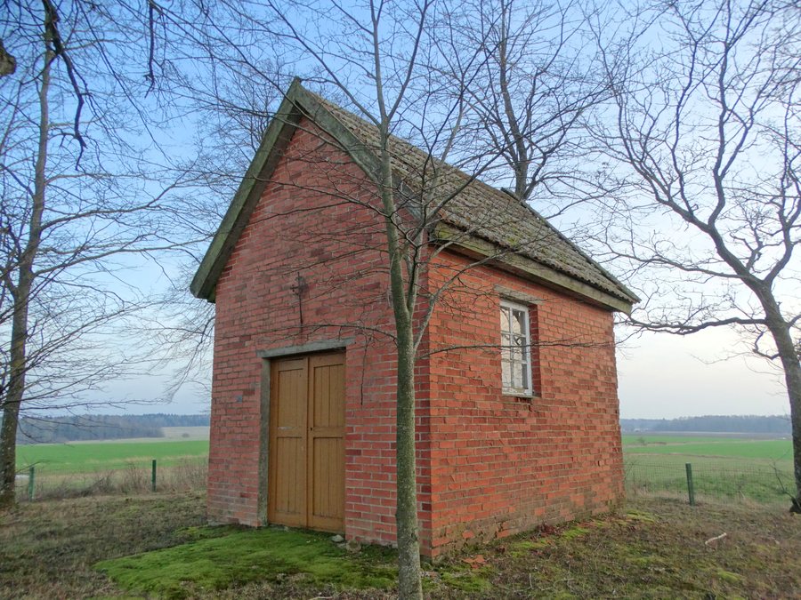 File:Šlaveitai, koplyčia 2.JPG