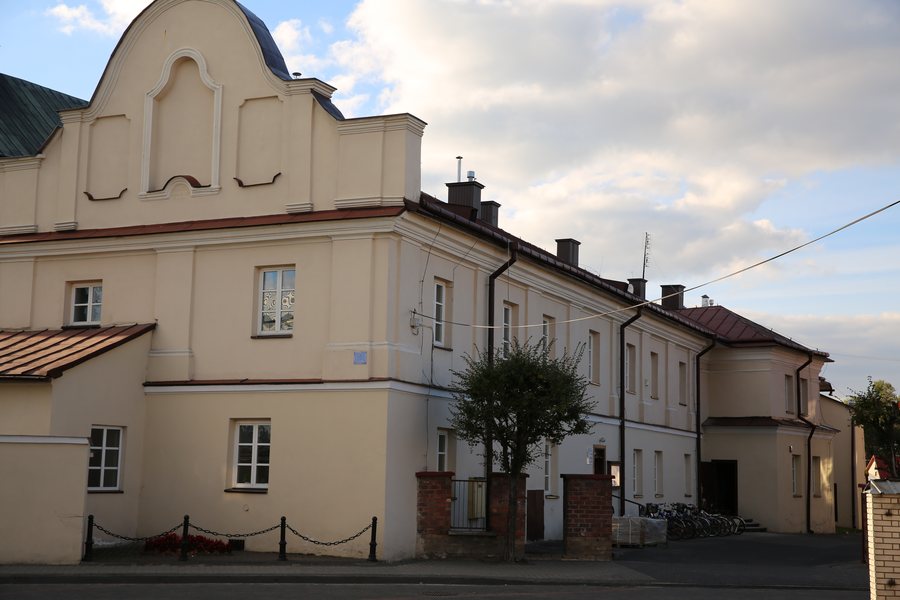 File:Janów Lubelski, klasztor dominikanów (1).jpg