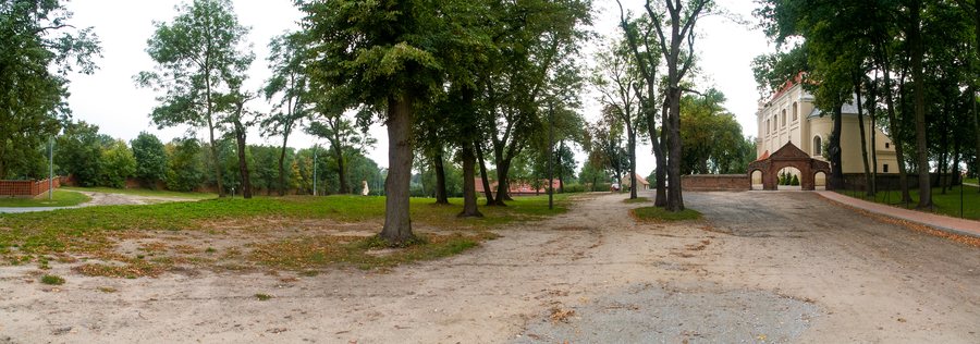 File:Żerków, kościół parafialny pw. św. Stanisława Biskupa - 2012 09 22 09 09 56 PICT0027.jpg