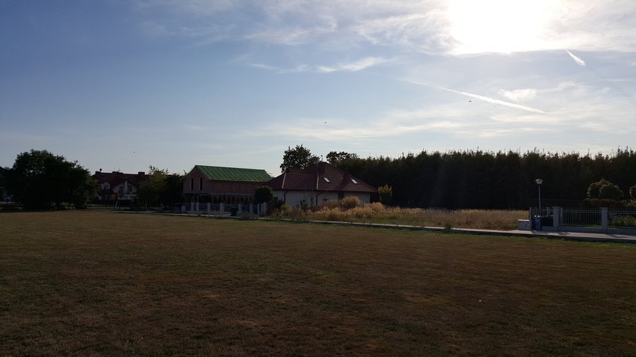 File:Fiołkowa, Karwiana - panoramio (1).jpg