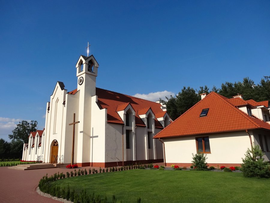 File:Niemcz ksc NMP Wspomozycielki Wiernych 2 07-2014.jpg