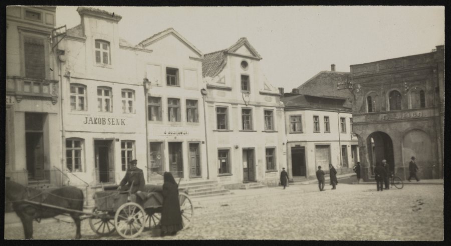 File:Wabrzezno, rynek post 1918 (70934772).jpg