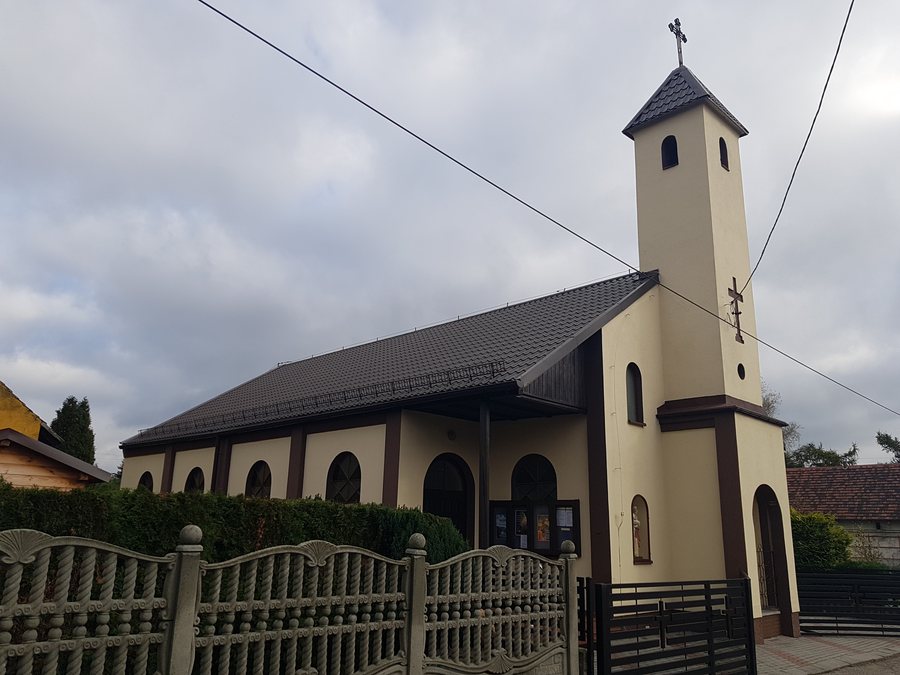 File:Żytna, kościół (1).jpg