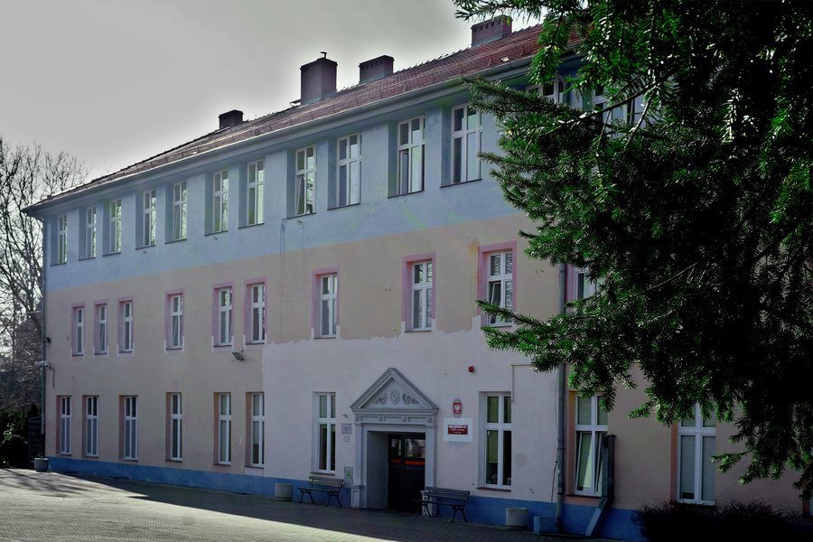File:Kościuszki 60 (Środa Śląska).jpg