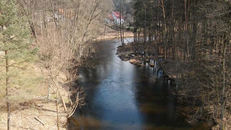 File:Rzeka Wadąg.jpg
