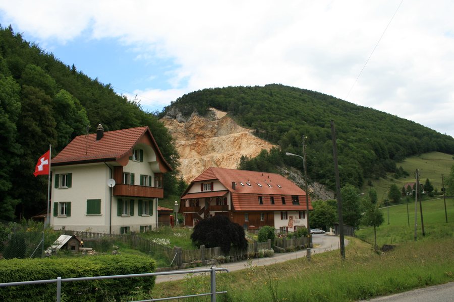 File:Gänsbrunnen 7895.jpg