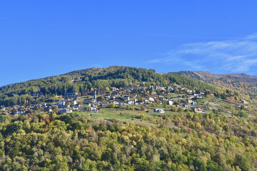File:Veysonnaz (VS).jpg