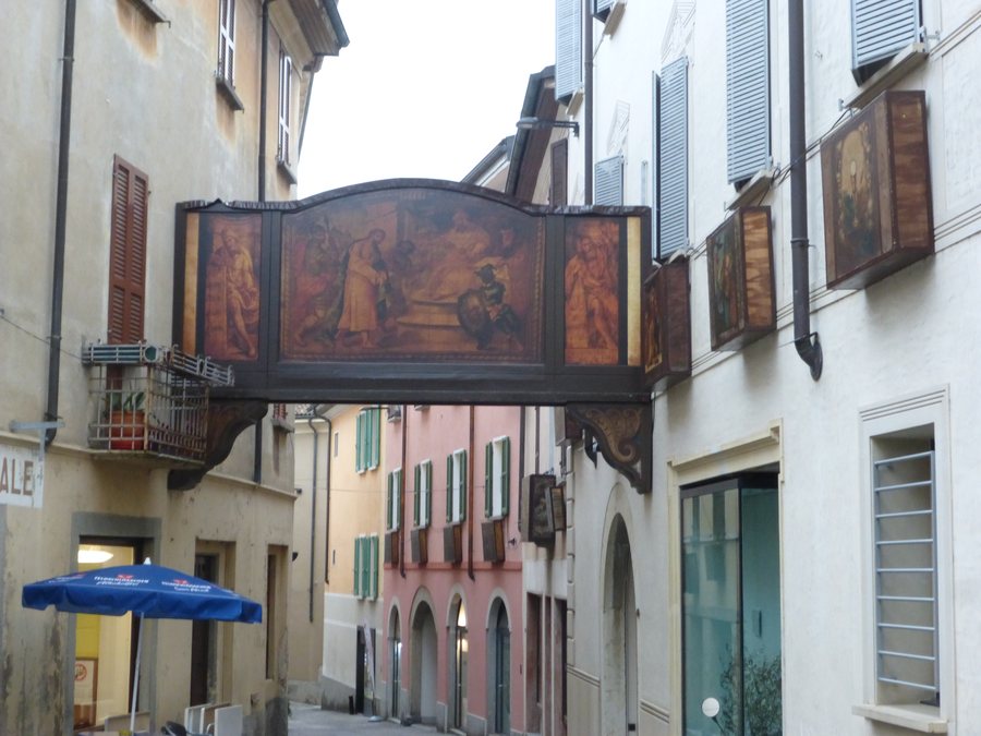 Lanterns of the Processioni della Settimana Santa di Mendrisio