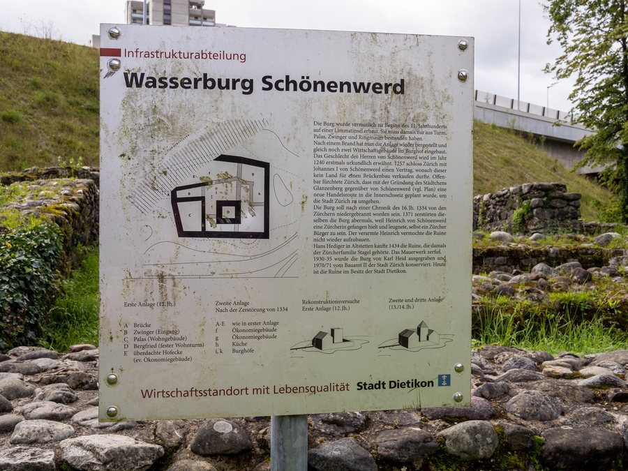 File:Wasserburg Schönenwerd (Dietikon) Info-Schild.jpg