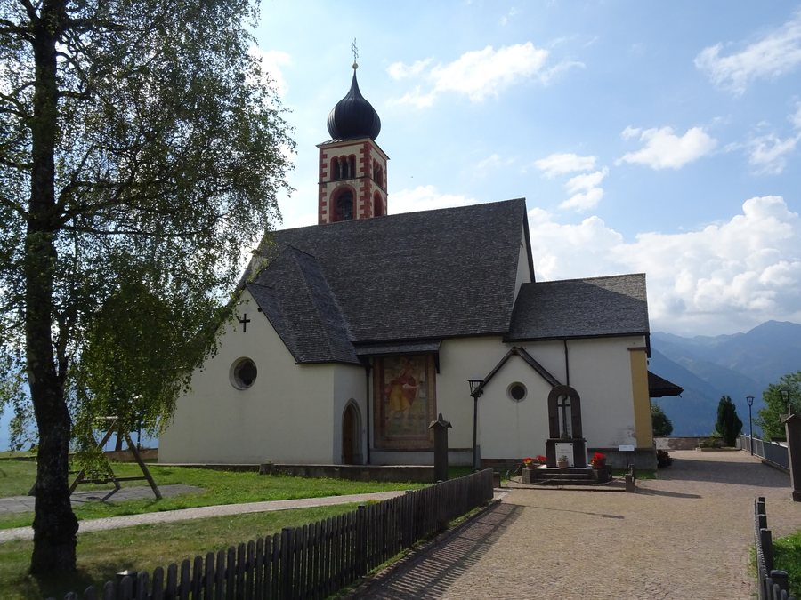 File:Daiano, chiesa di San Tommaso 2.jpg
