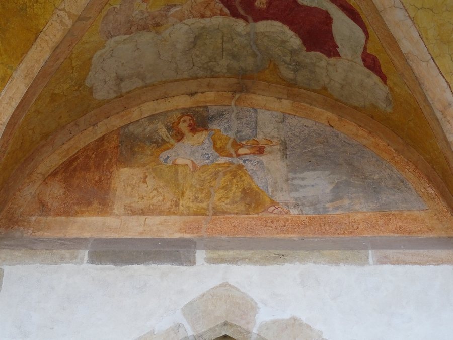 File:Faedo, chiesa di Sant'Agata - Affreschi del protiro 01.jpg