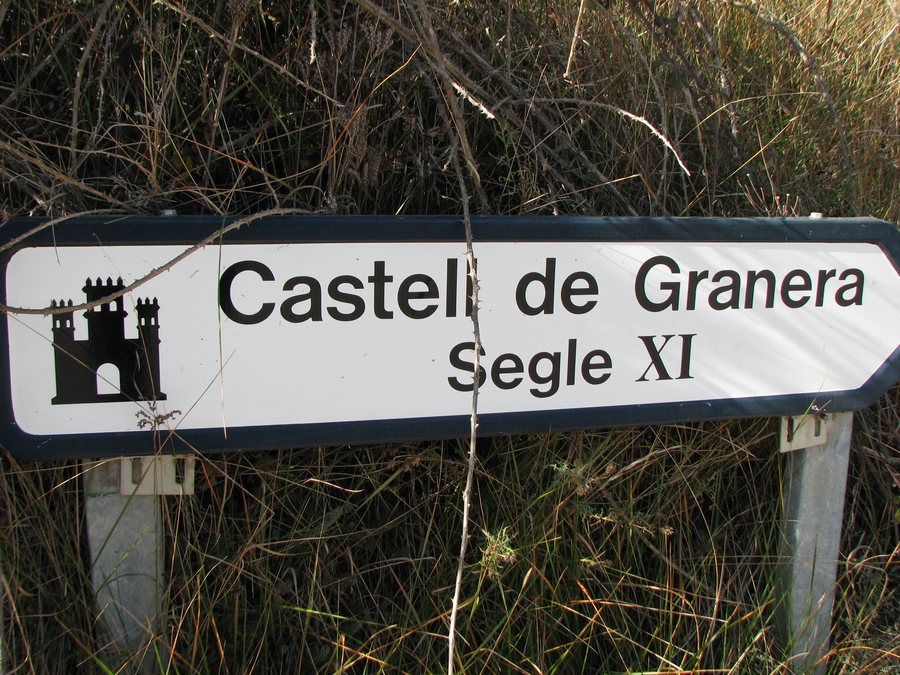 File:Granera - Senyal del castell.JPG