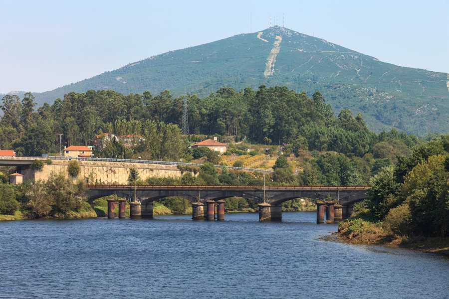 File:Río Ulla. Padrón-Pontecesures. Galiza-2.jpg