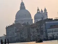 Venice as an example of seasonal city breaks