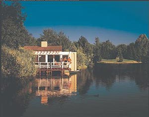 Summer House in Centre Parks